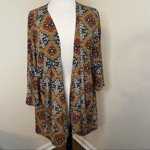 Lularoe Lindsay kimono